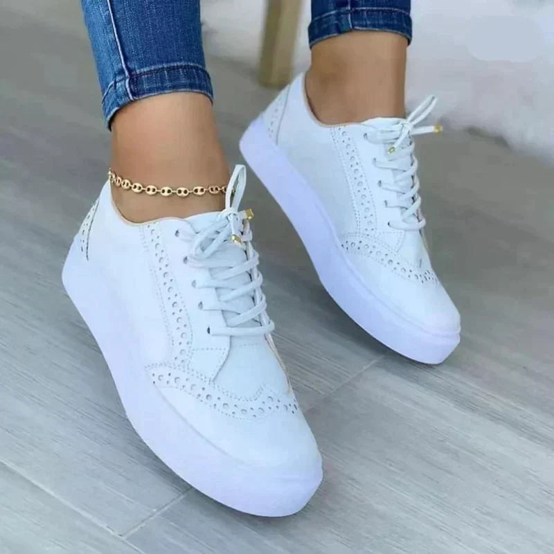 Anneke | Dames sneakers met plateauzool - Wit