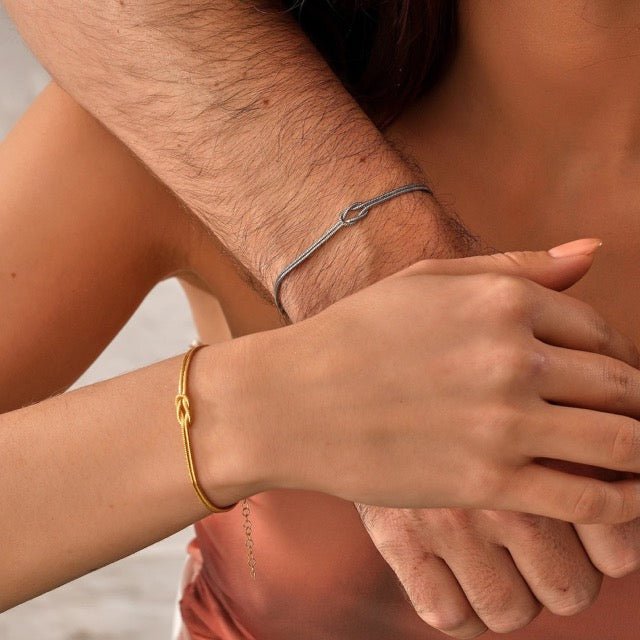 Elske | Minimalistische armband met liefdesknoop - foto 10