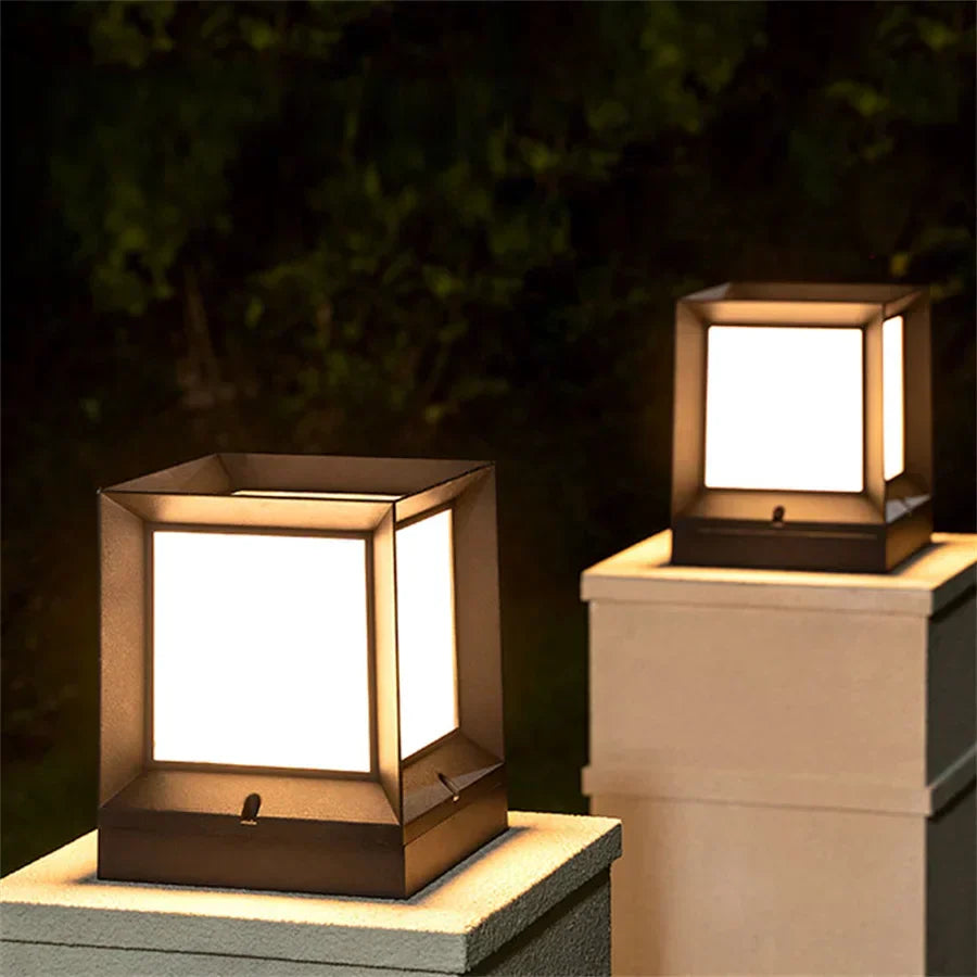 Frank | Moderne sokkellamp voor buiten - view 2