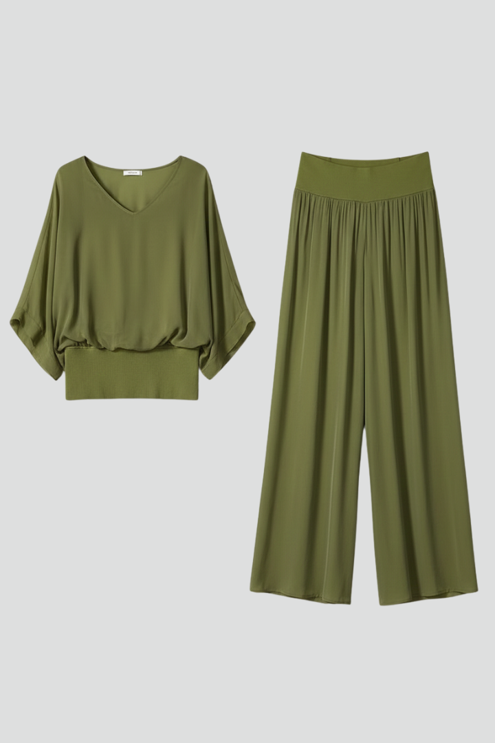 Ineke | Tweedelige set dames met wijde broek - view 11