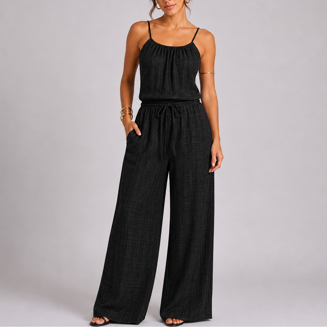 Lynn | Jumpsuit dames met spaghettibandjes en wijde pijpen - Zwart
