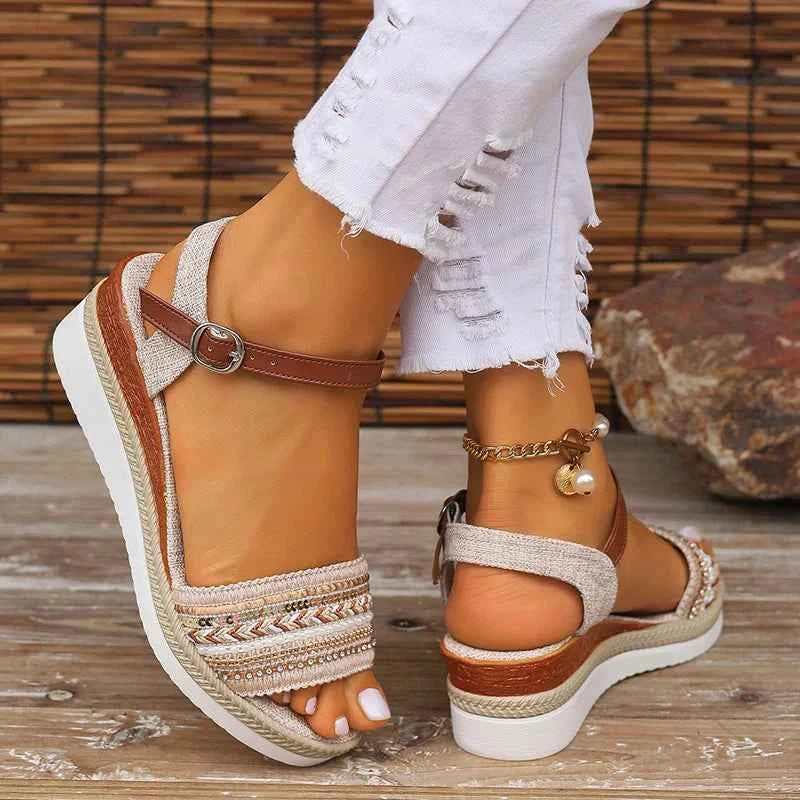 Maaike | Sandalen dames met sleehak en enkelbandje - view 3