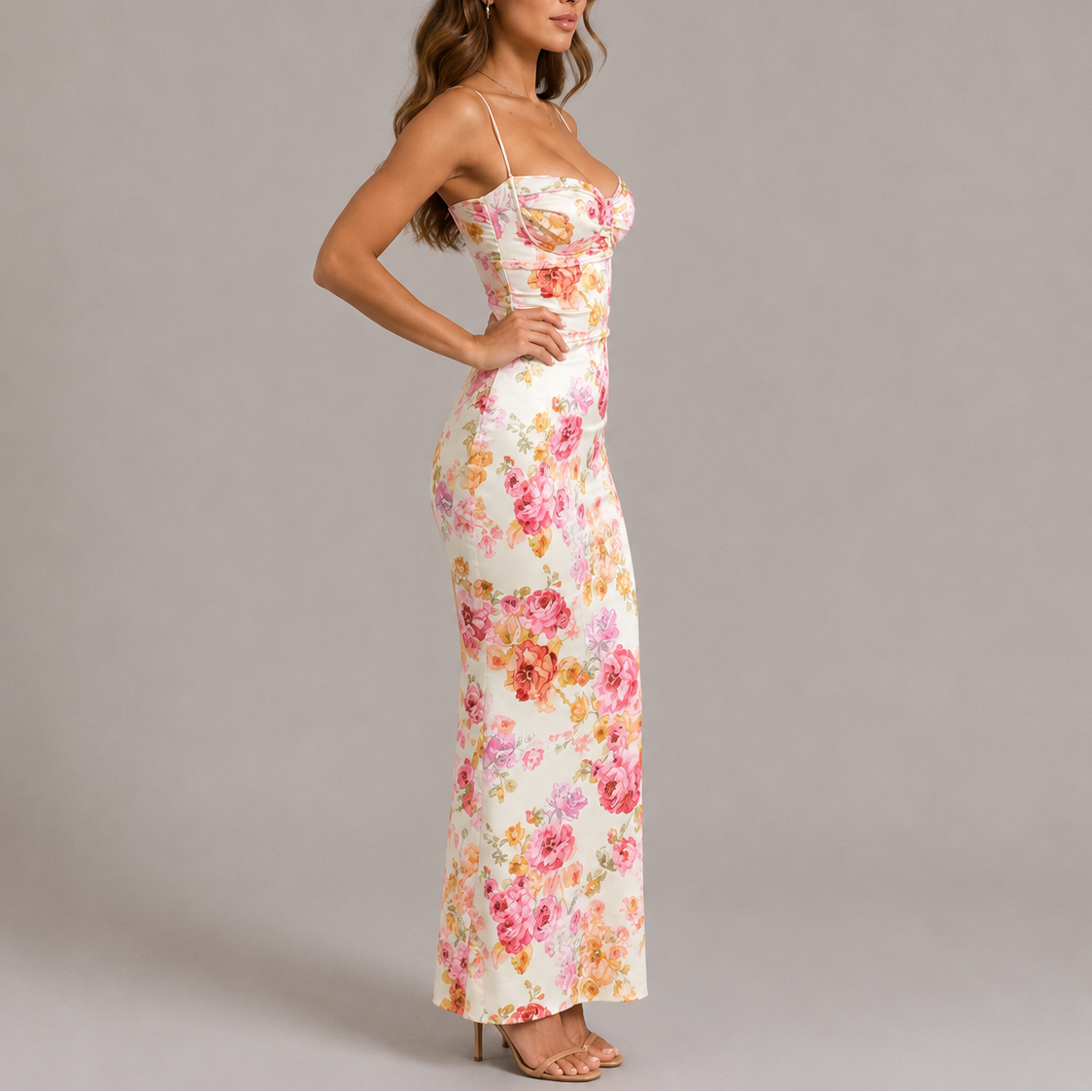Marloes | Maxi jurk met bloemenprint en spaghettibandjes - view 2