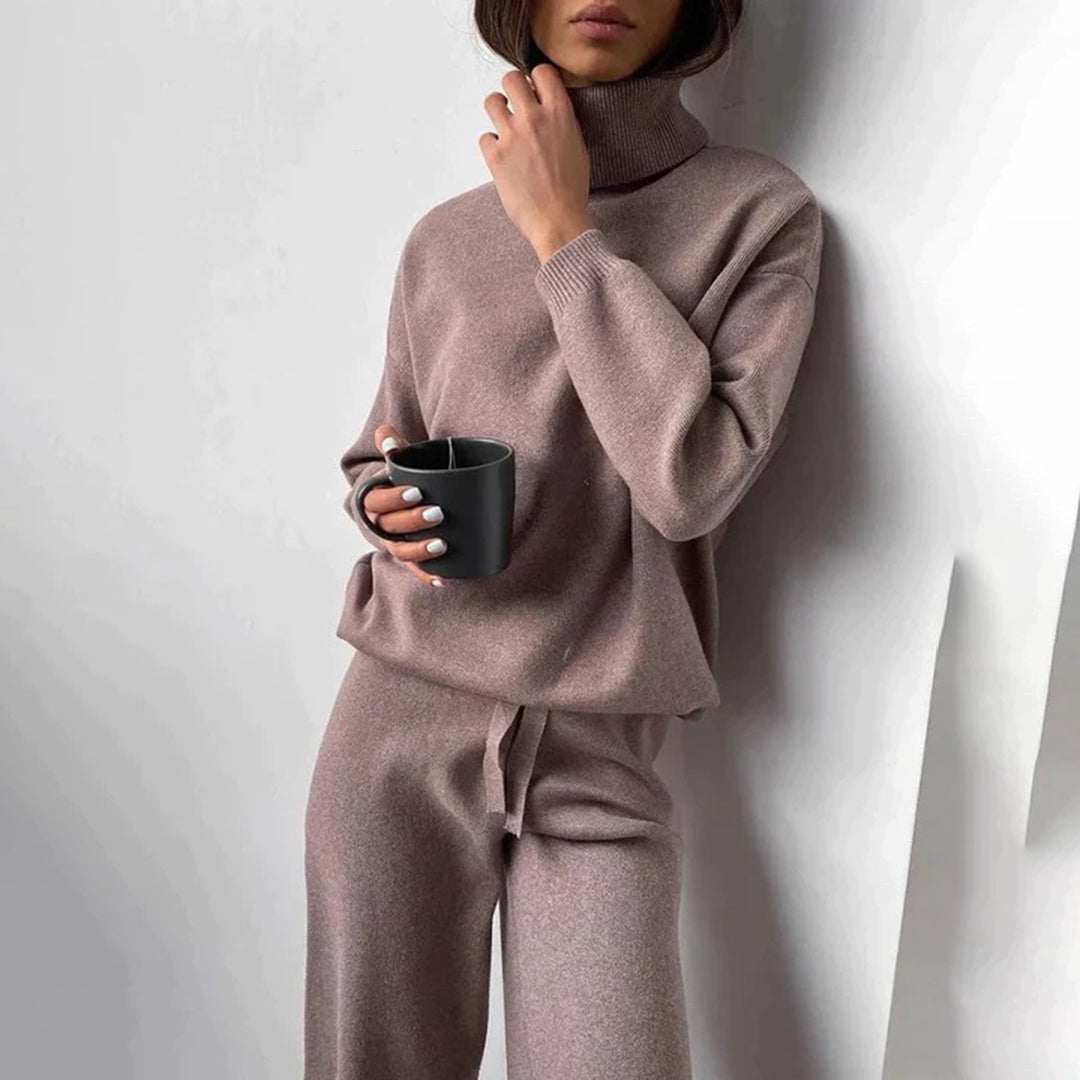 Maud | Gebreide loungeset met coltrui - Taupe