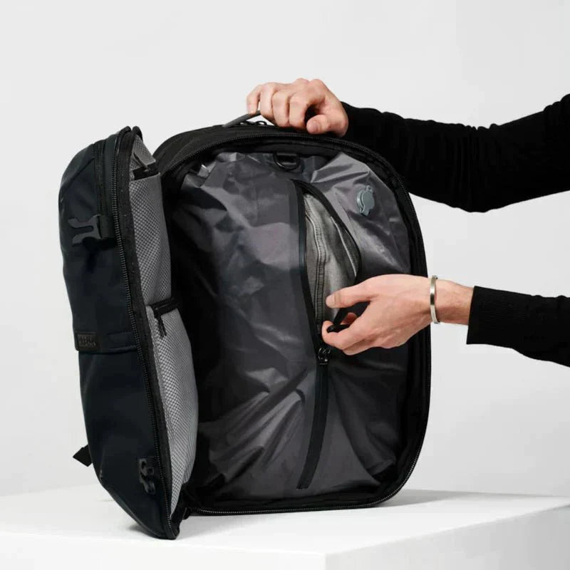 Wilbert | Anti-diefstal rugzak met vacuümcompressie, 60L - foto 8