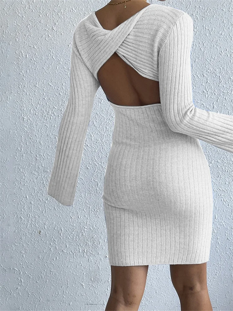 Margot - Aansluitende Gebreide Jurk met Uitlopende Mouwen