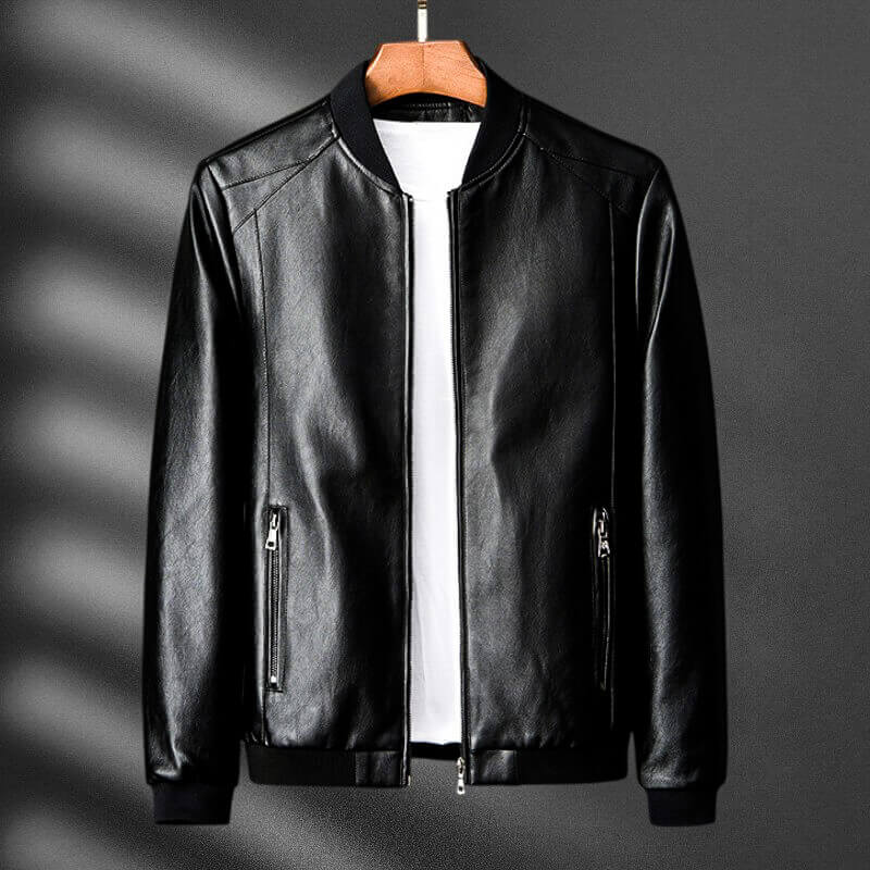 Design italien avec veste en cuir écologique doublée et confortable pour hommes