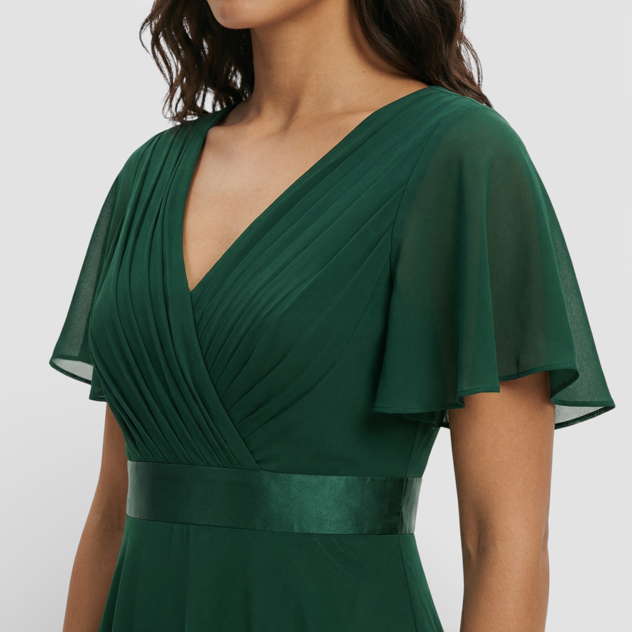 Bruiloft gast | Chiffon avondjurk met ruches 2
