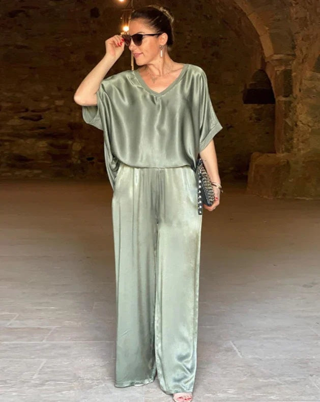 Sandra - Stijlvolle 2-delige Set voor Dames - Satijn Korte Mouwen Blouse met Broek