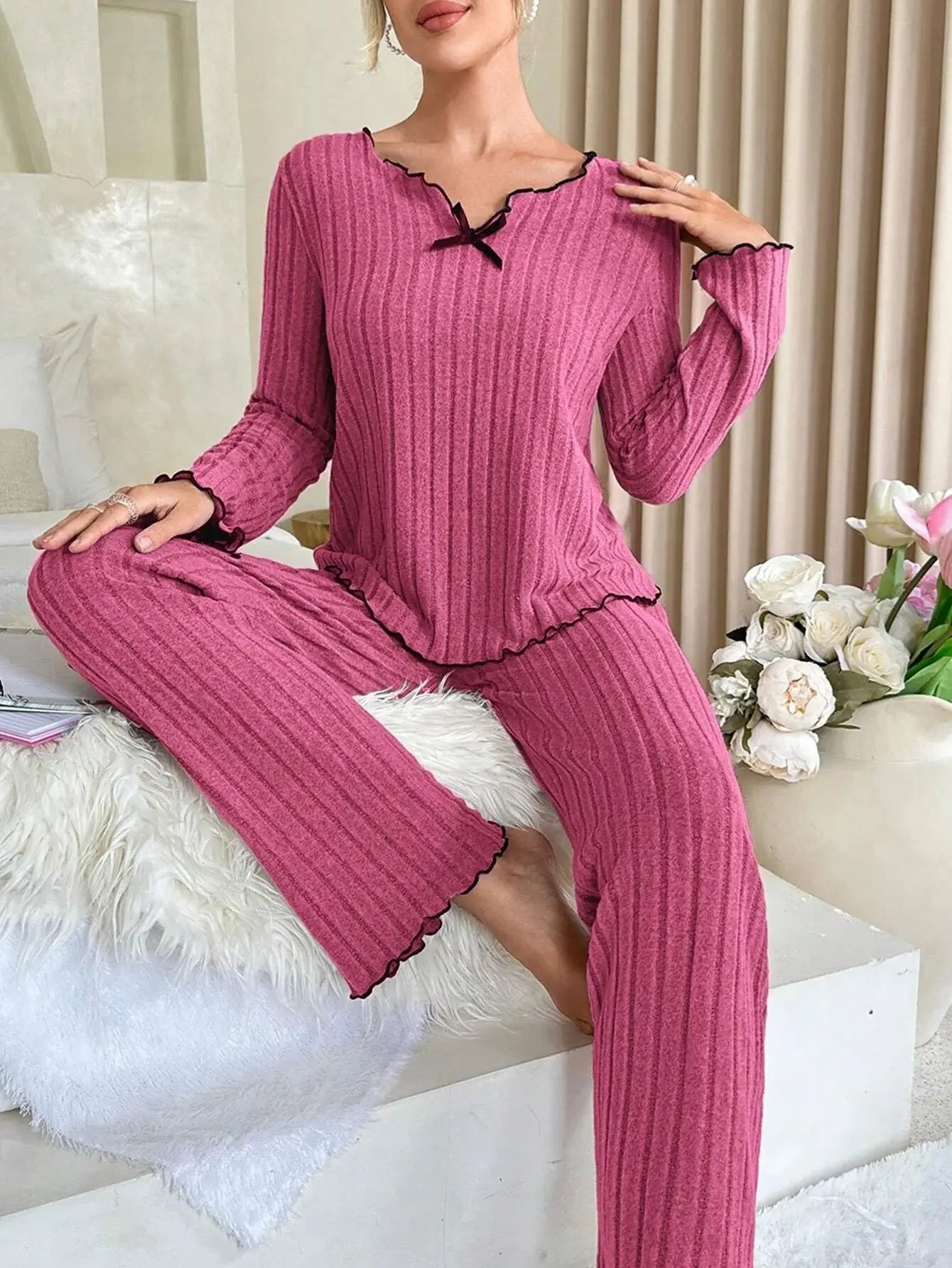 Casual loungewear | Geribbelde pyjamaset met lange mouwen 7