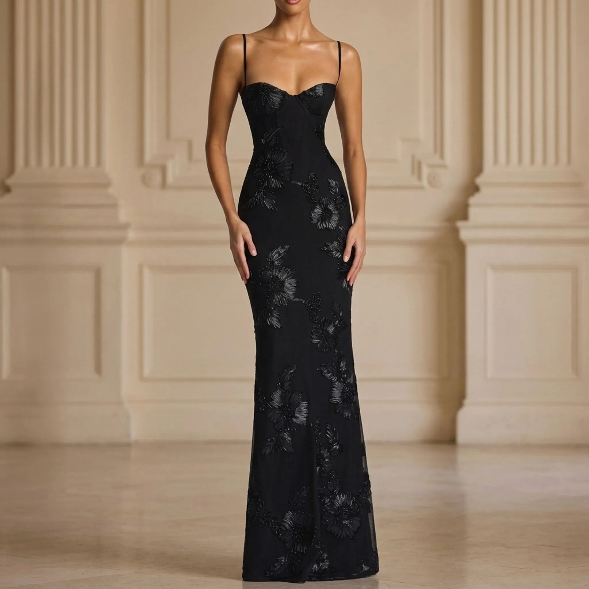 Elegante Maxi-Jurk Met Bloemendetails | Navando 