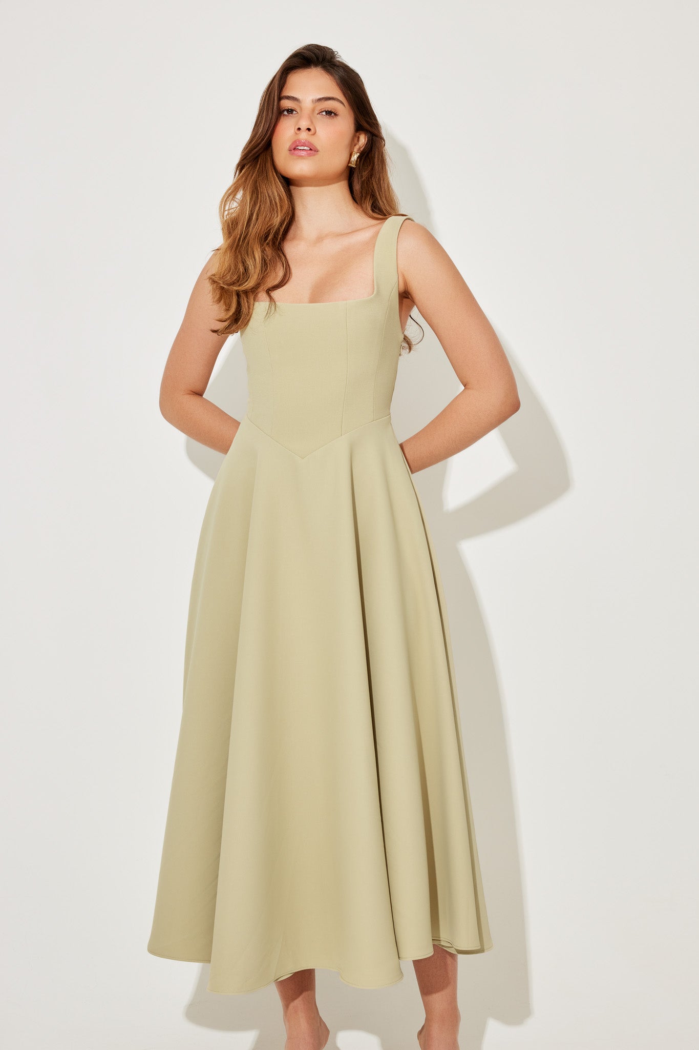 Elegante Mouwloze Midi-Jurk | Navando 