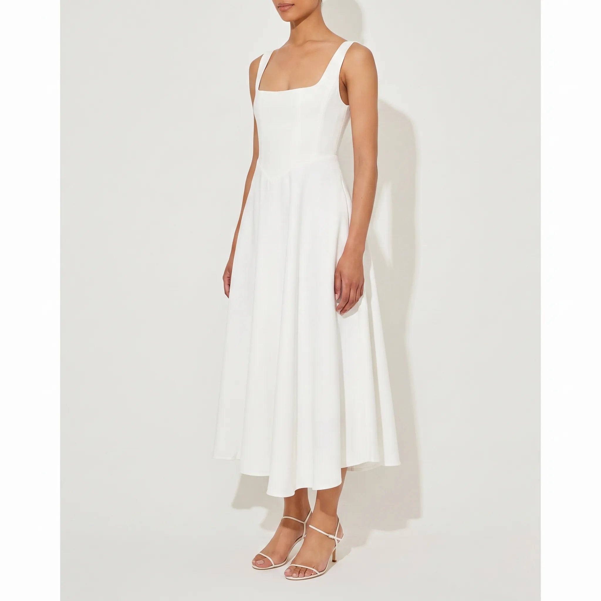 Elegante Mouwloze Midi-Jurk | Navando 