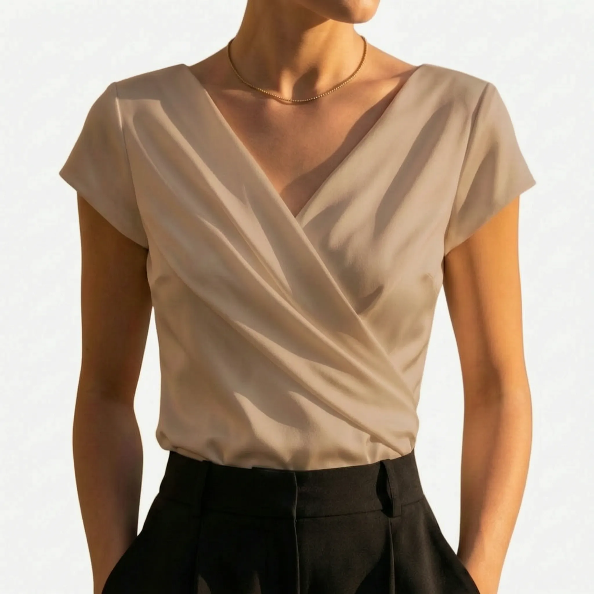 Elegante Overslagtop Met Korte Mouwen | Navando 