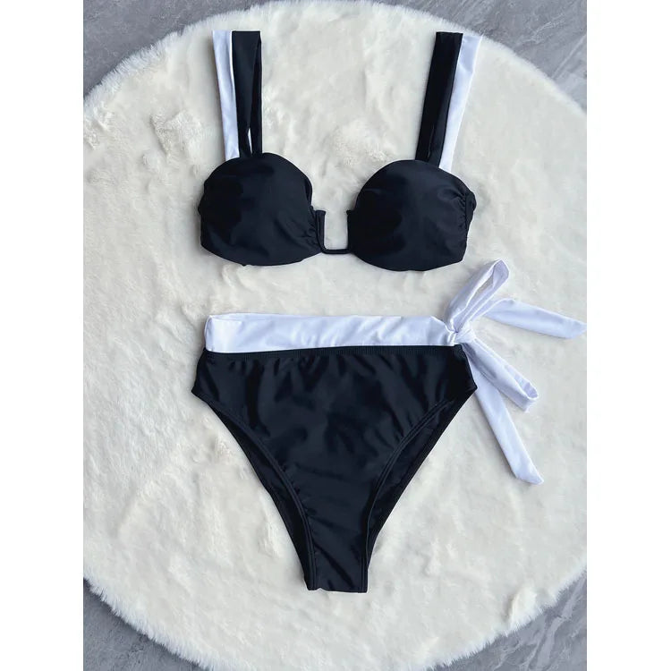 Annemijn - Zwart-Wit Gesplitste Tweedelige Bikini voor Dames - Trendy Hoge Taille en Chic Design