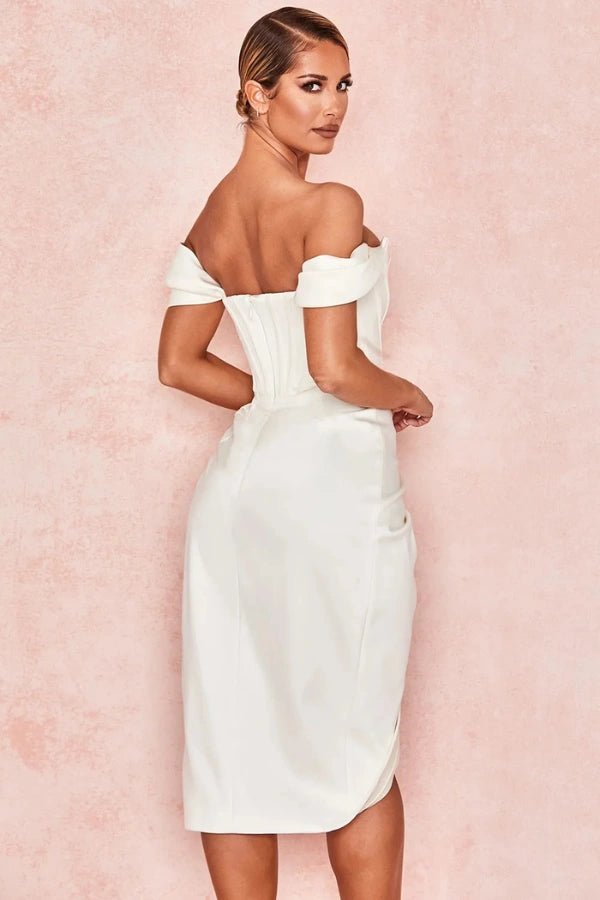 Lexana | Asymmetrische corset jurk met satijnen afwerking 1