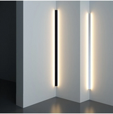 Linéair | Dimbare LED-wandlamp in geometrische vorm van matzwart metaal 6
