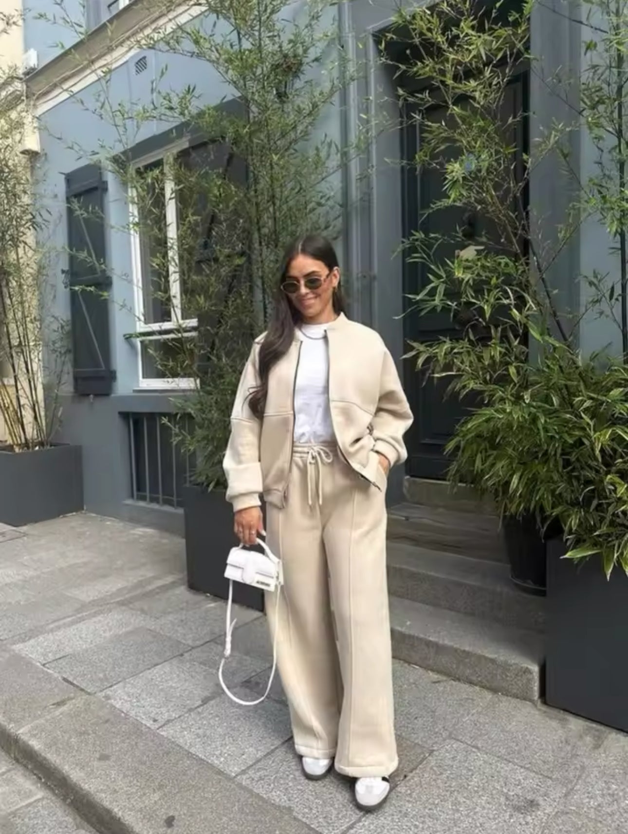 Joggingpak_Set_Comfy_Jogger_Vest_Tweedelig_Loungewear_Victoria_Mae_Nederland_Belgie