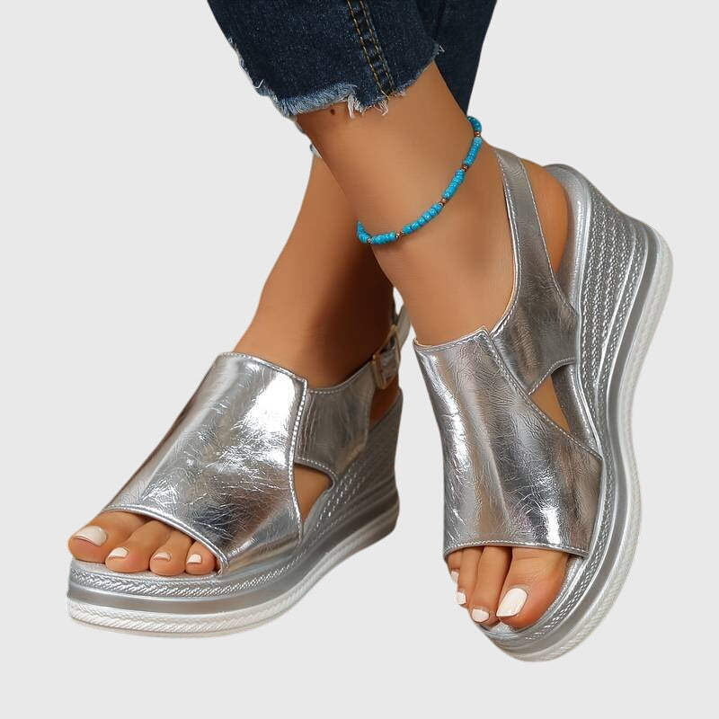 Metallic Platform Sandalen | Navando
