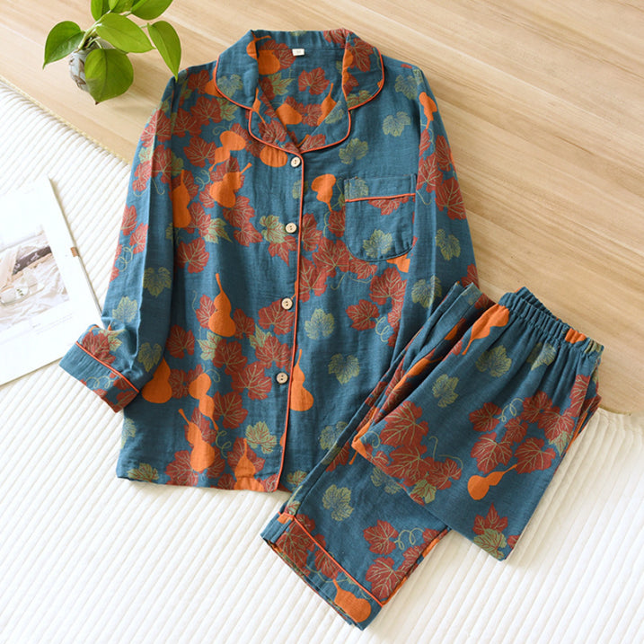 Modern | Tweedelige pyjamaset met bloemenprint 3