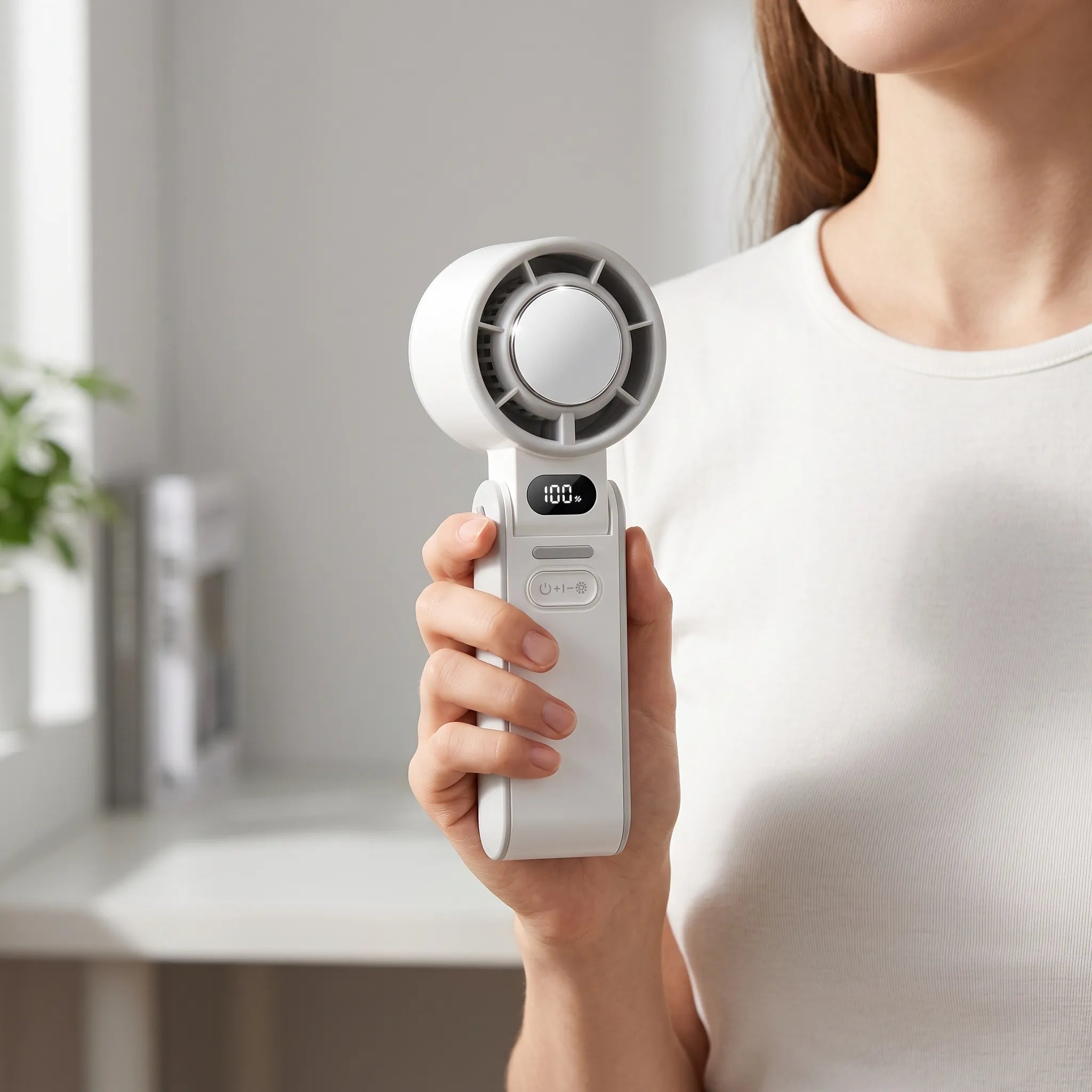 Moderne Oplaadbare Opvouwbare Draagbare Handventilator | Navando 