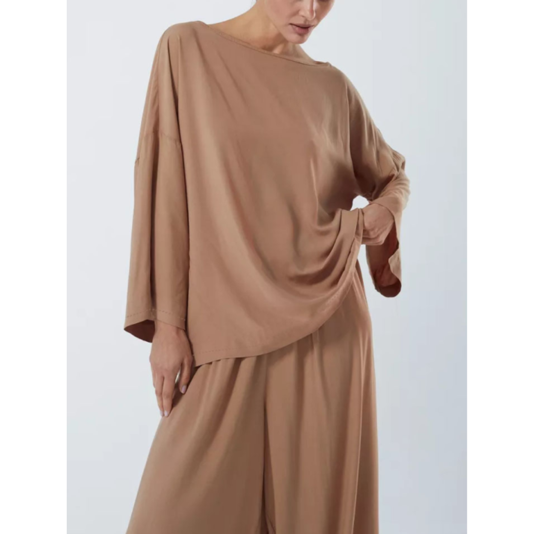 Moderne stijl | Tweedelige set met top en broek 1