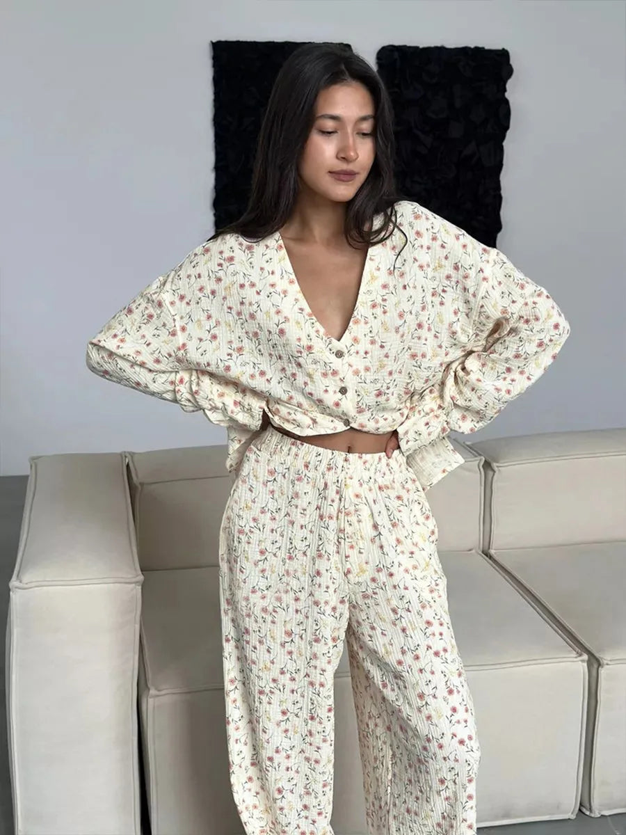 Muzuleva | Gedrukt pyjama set met lange mouwen 1
