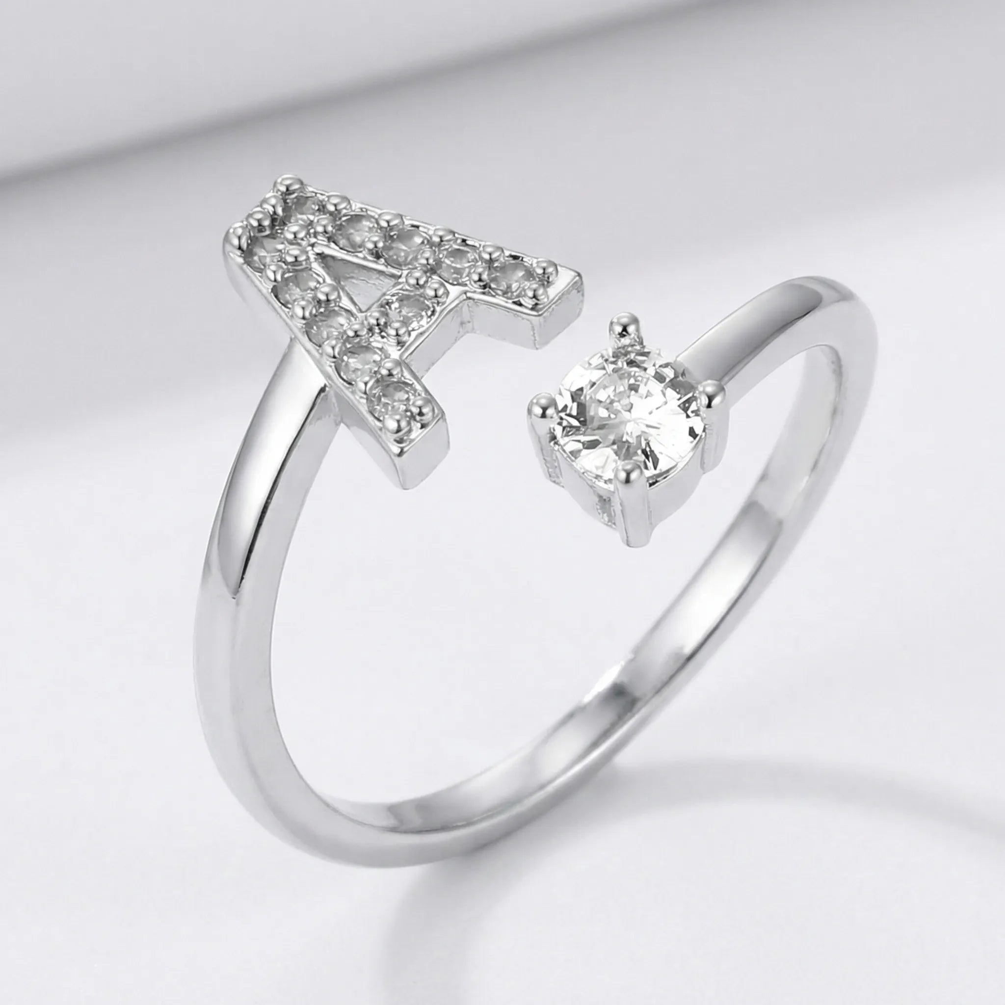 Navando | Gepersonaliseerde Ring Met zirkoniasTeen