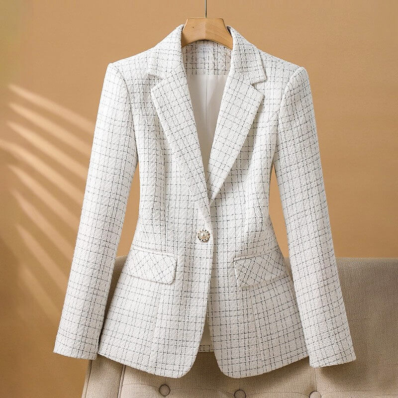 Navando | Getailleerde Tweed Blazer Met Perlknoop
