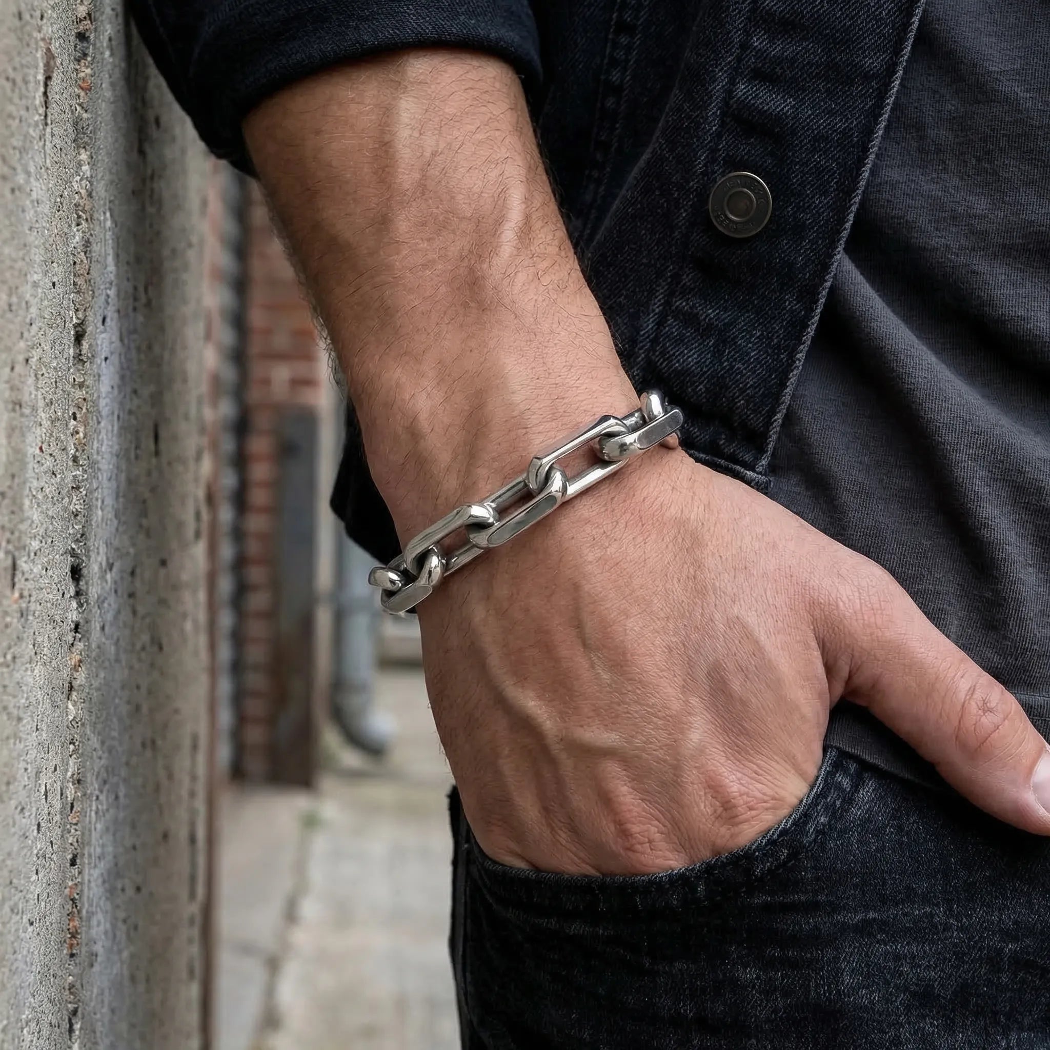 Navando | Grove Schakelarmband Met Spiegelglans