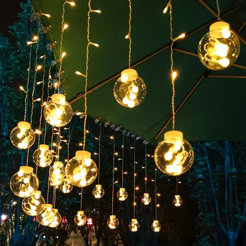 Navando | Hangende LED-Lichtslinger Met Bollen