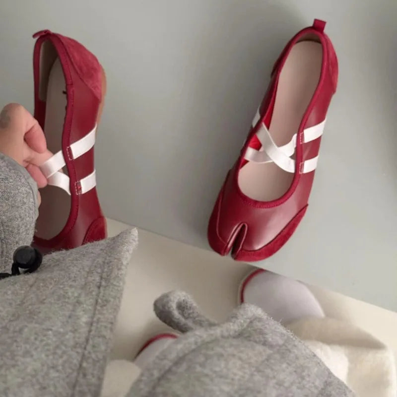 Navando | Platte Ballerina Met Gespleten Teen