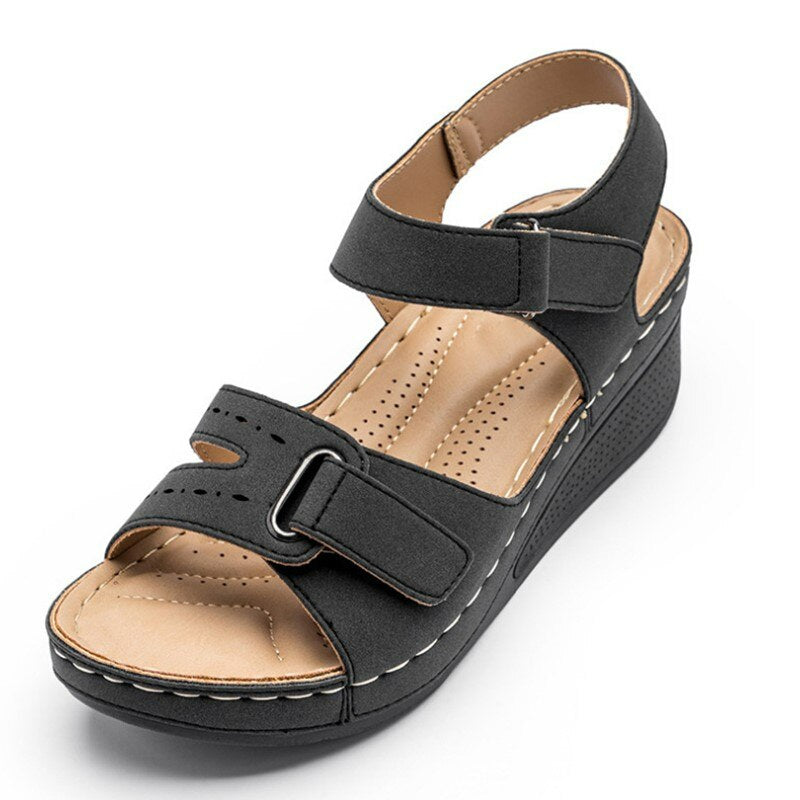 Navando | Sandaal Met Sleehak En Klittenbandsluiting