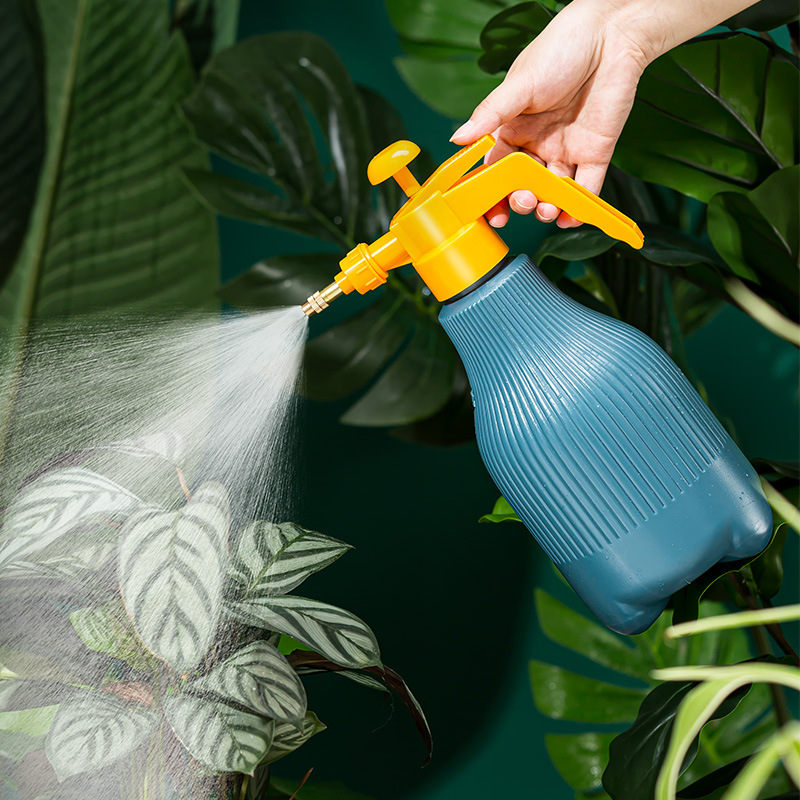 Nordic | Drukpomp spuitfles voor plantenverzorging 1