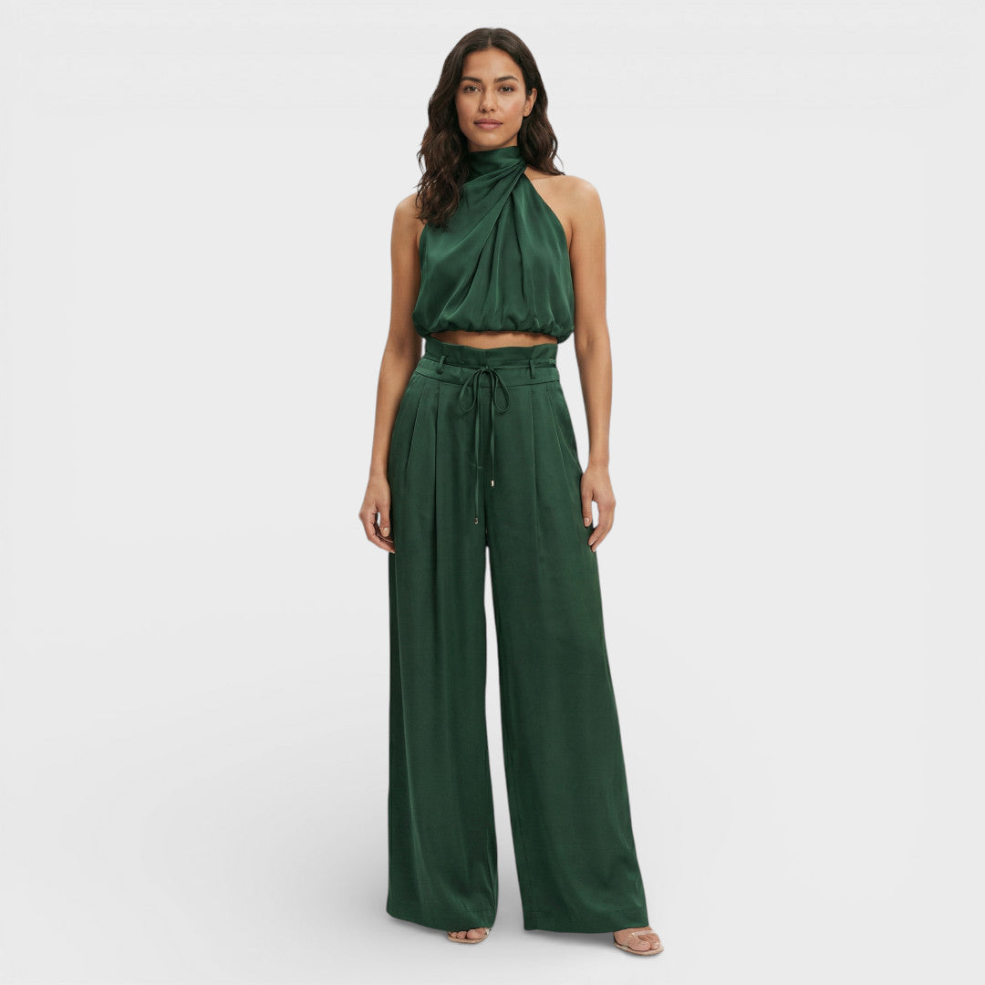 Onbekend | Lange mouwloze zwarte jumpsuit met gedrapeerde kraag 7