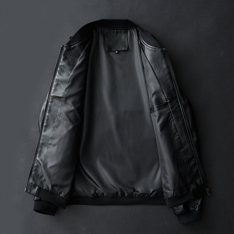 Design italien avec veste en cuir écologique doublée et confortable pour hommes