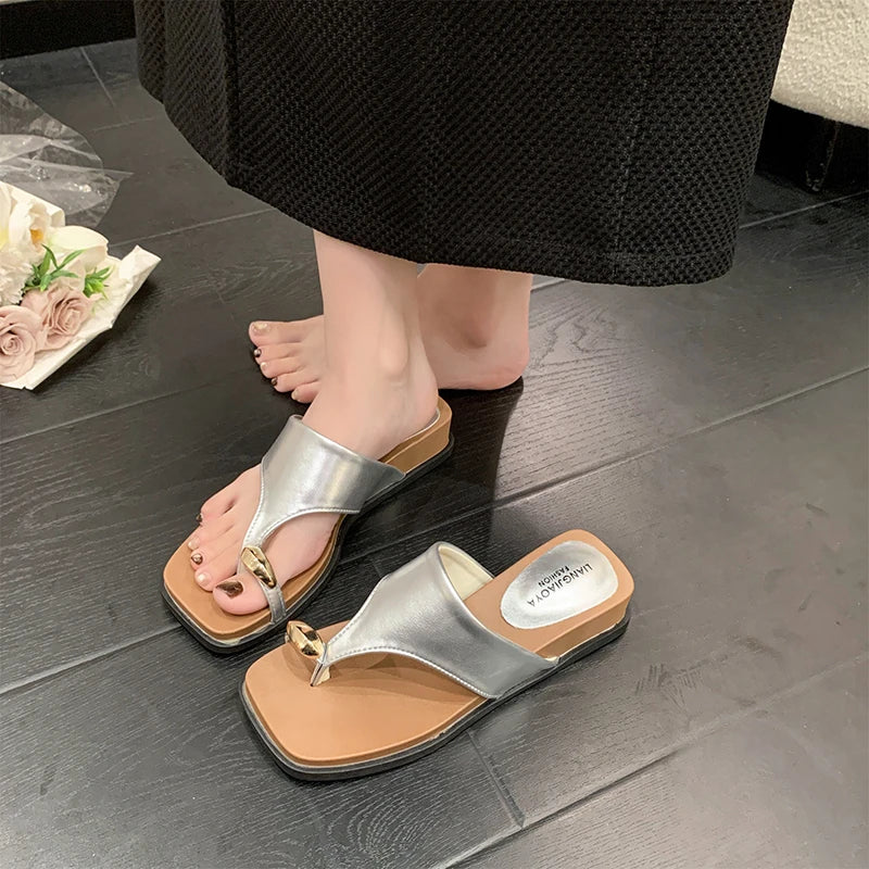 Platform Teenslippers Met Dikke Zool | Navando 