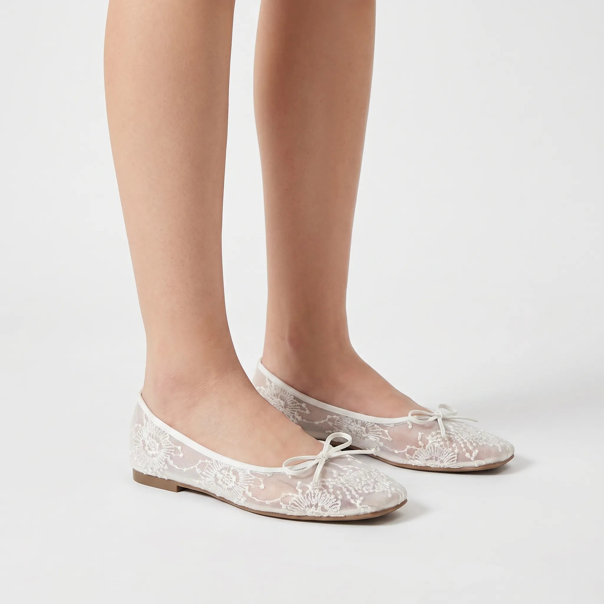 Platte Schoenen Met Striksluiting | Navando 