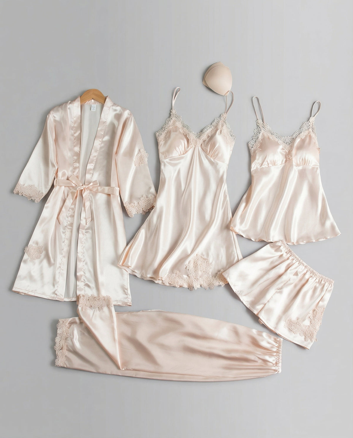 Puk | Vierdelige Pyjamaset Met Kanten Bies