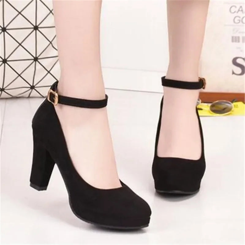 Pumps Met Stevige Blokhak | Navando 
