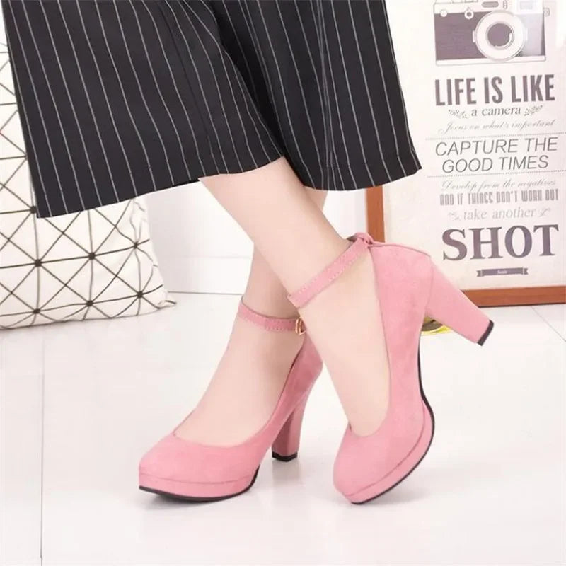 Pumps Met Stevige Blokhak | Navando 