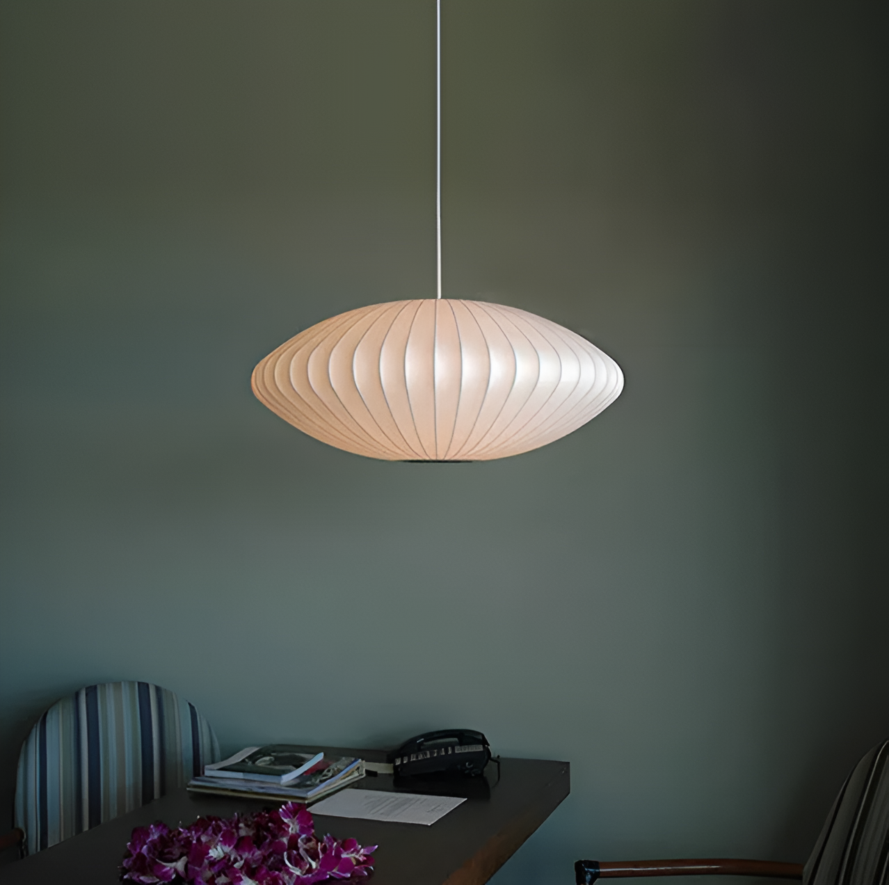 RoundRipples | Witte stoffen hanglamp met ronde luifel 6