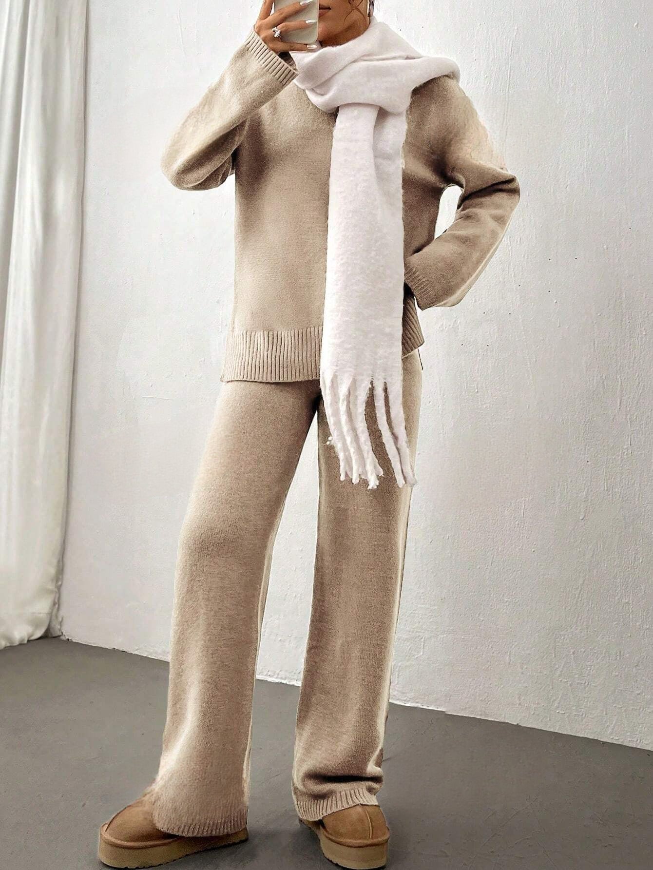 Trui_en_Broek_Set_Huispak_Tweedelig_Loungewear_Set_Dames_Victoria_Mae_Nederland_Belgie