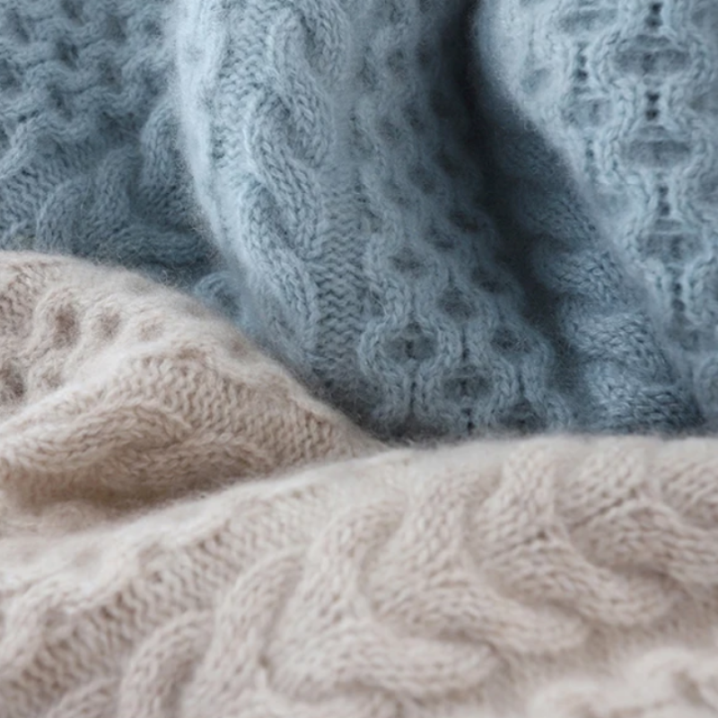 Ophelia - Gebreide Trui met Lange Mouwen en Col