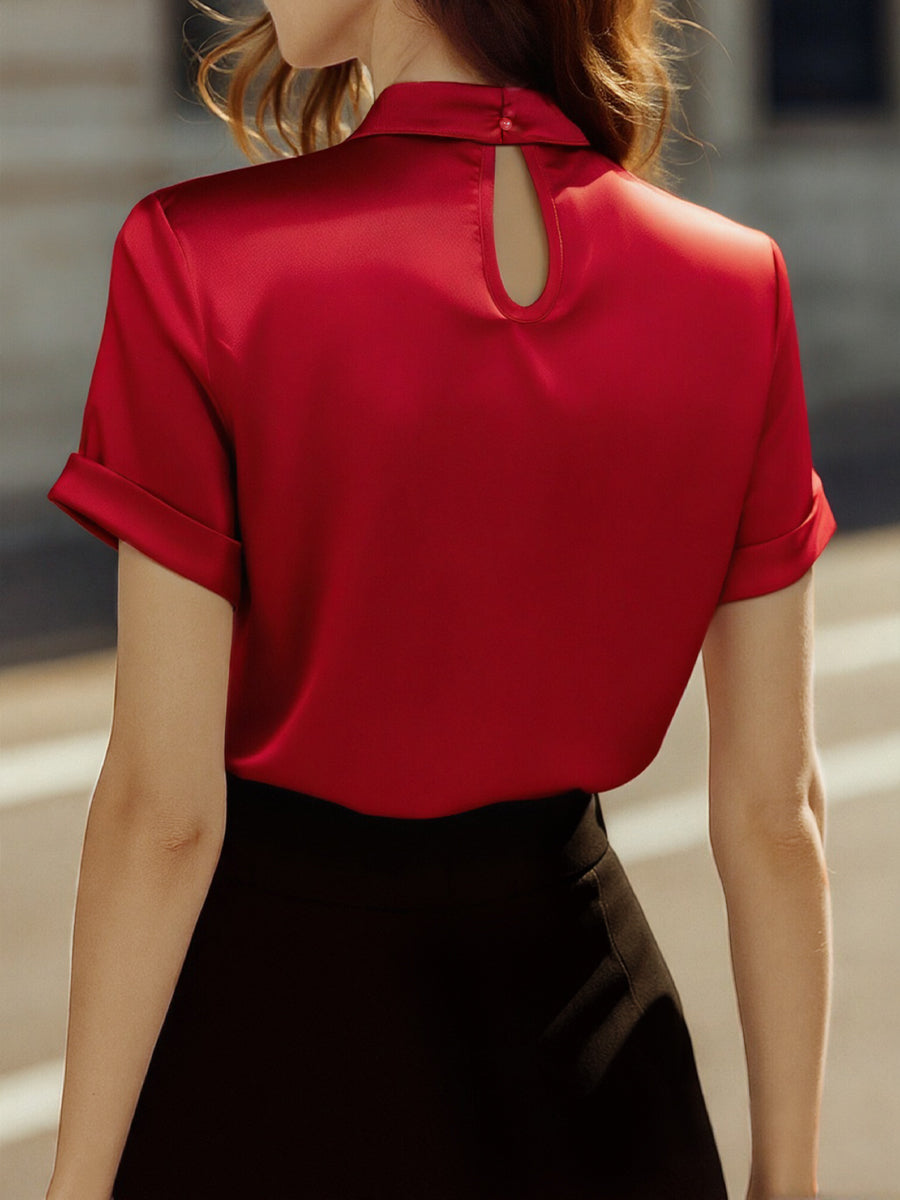 Satijnen Blouse Met Sleutelgatuitsnijding | Navando 
