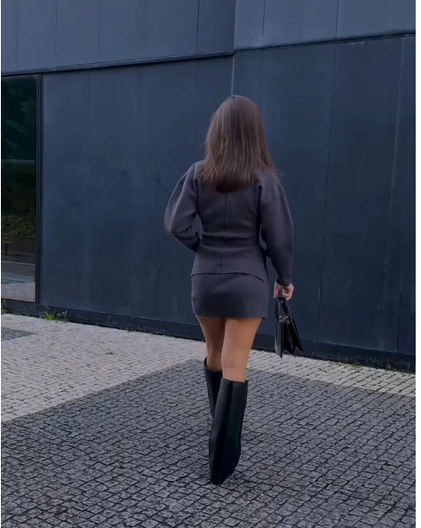 Trui_en_Rok_Set_Grijs_Dames_Tweedelige_Set_Outfit_Victoria_Mae_Nederland_Belgie