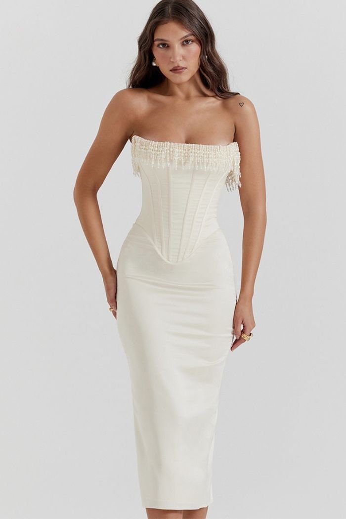 Sharlene | Strapless jurk met parelversiering van stretchsatijn 5