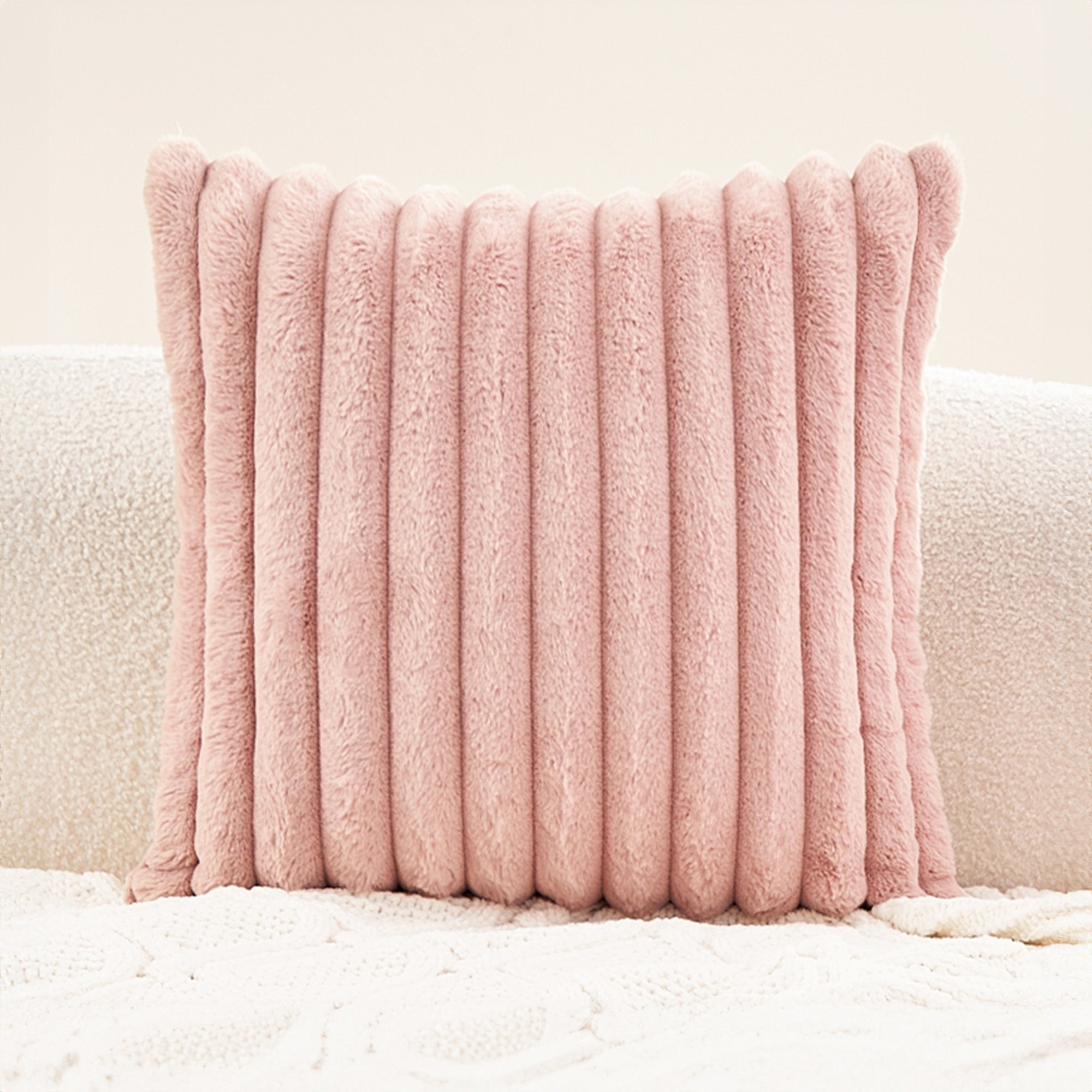 Sierkussenhoes | Imitatiebont met verborgen ritssluiting 11