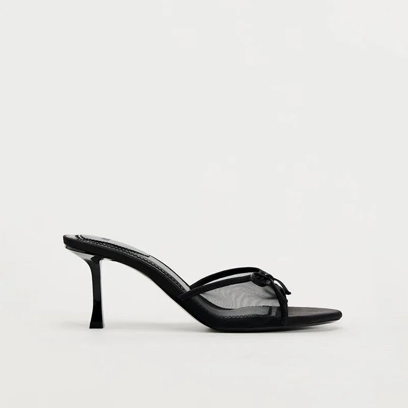 Slanke Hakhiel Slipper Met Strikdetail | Navando 