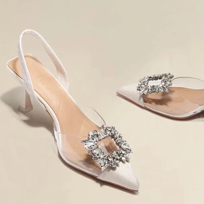 Slingback Pumps Met Opvallende Sierstenen | Navando 